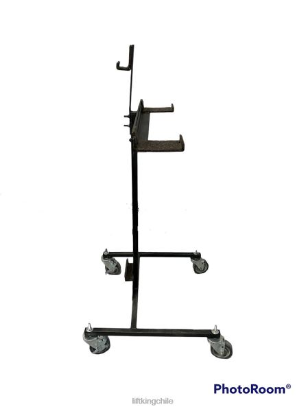 plataforma rodante de caja/soporte de guardabarros Lift King 820PZ41 se encuentra